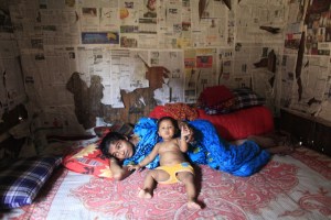 250334-the-brothels-in-bangladesh